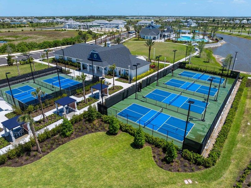 Palmera at Wellen Park - Courts