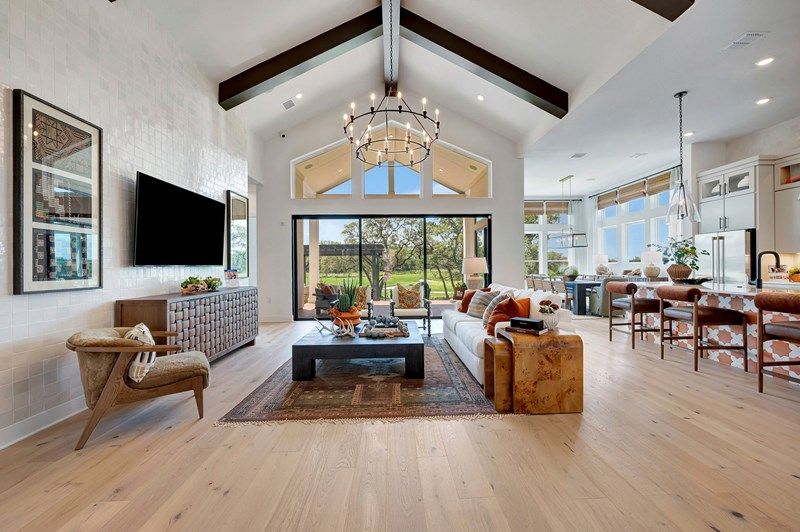 The Centeno - Family Room