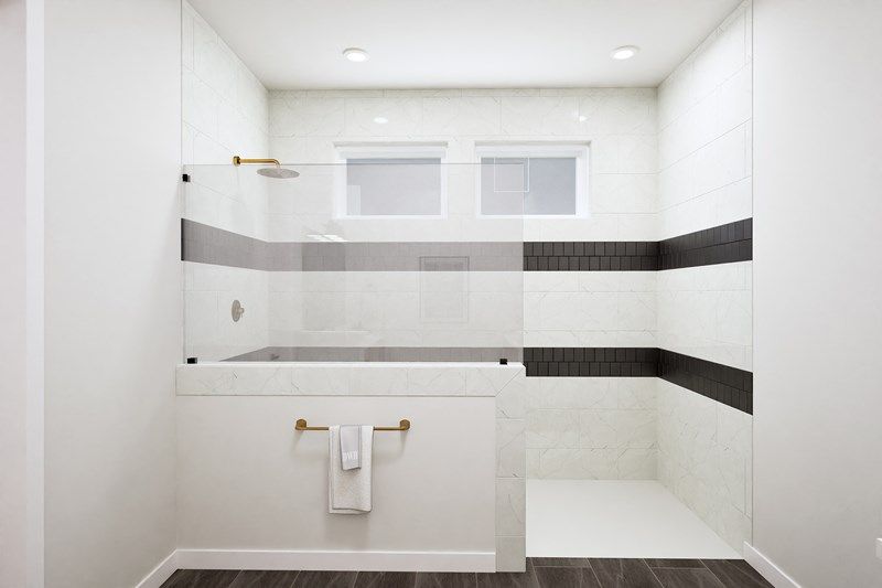 The Hibiscus - Optional Super Shower