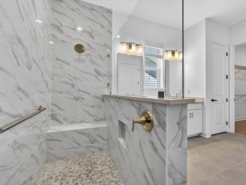 Owner's Bath