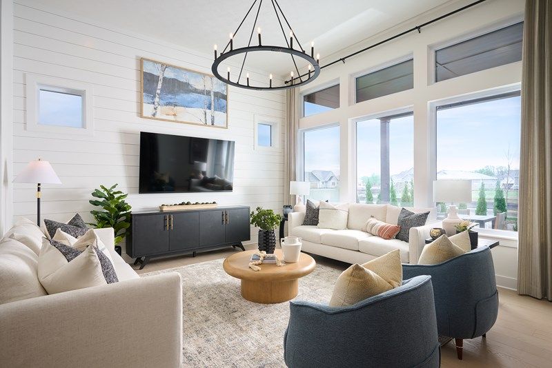The Independence - Family Room