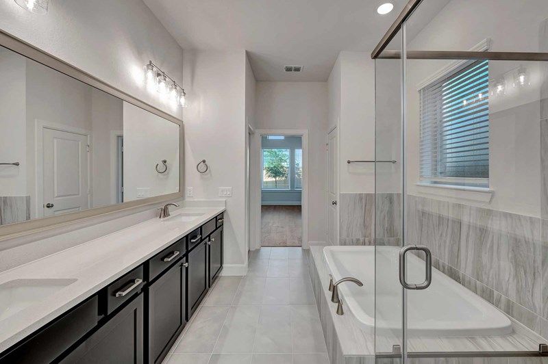The Marshall - Owner's Bath