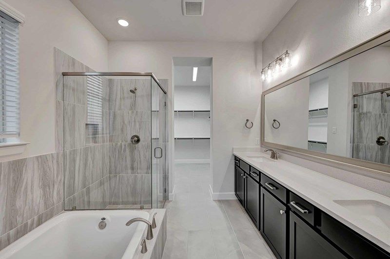 The Marshall - Owner's Bath