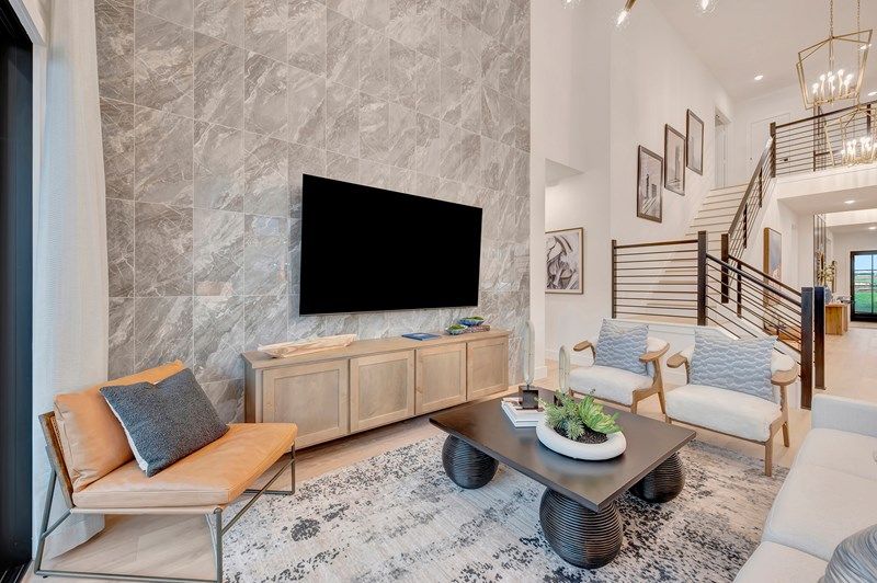 The Rayne - Family Room