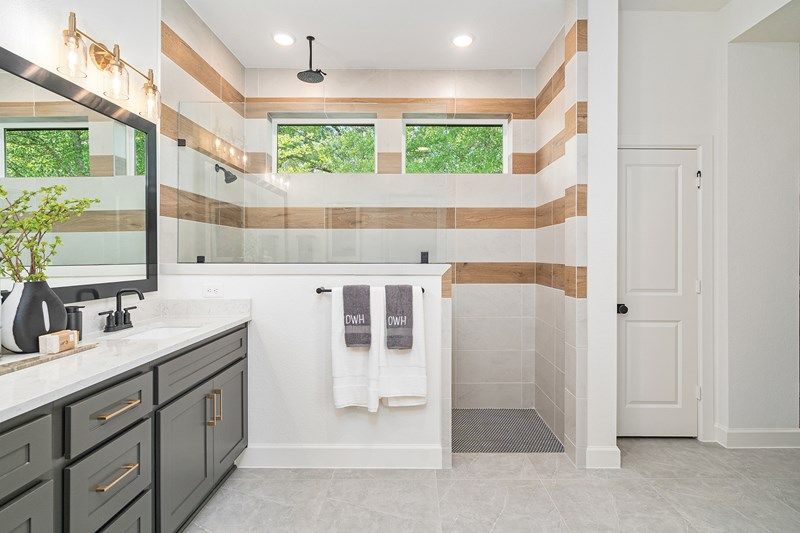 The Colton - Owner's Bath