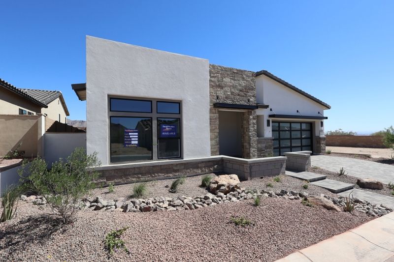 21676 W Monterosa Street (Montura)