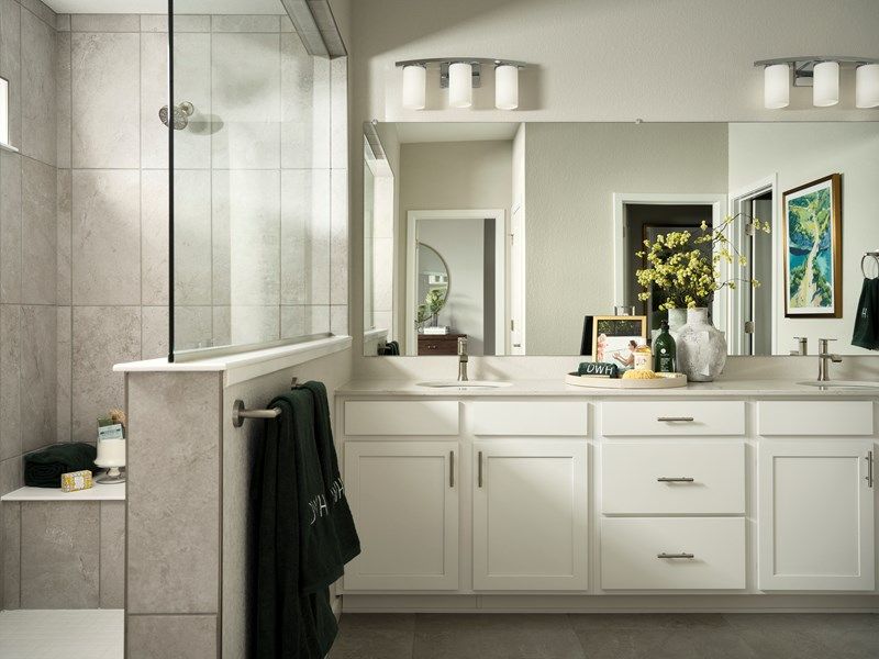 The Castlegate - Owner's Bath