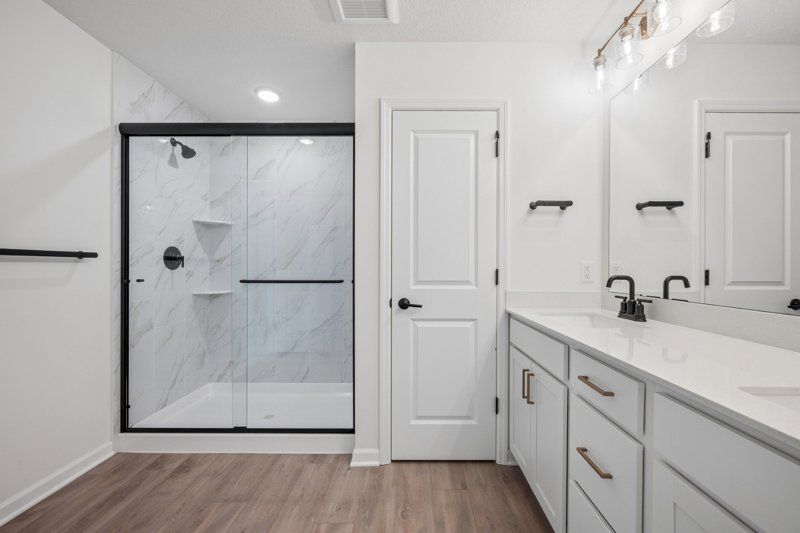 Owner's Bath