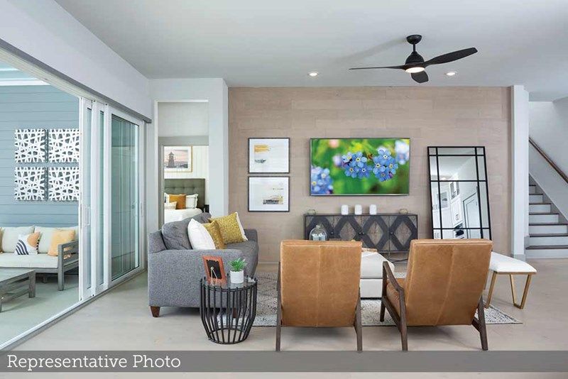 The Honeycomb - Family Room