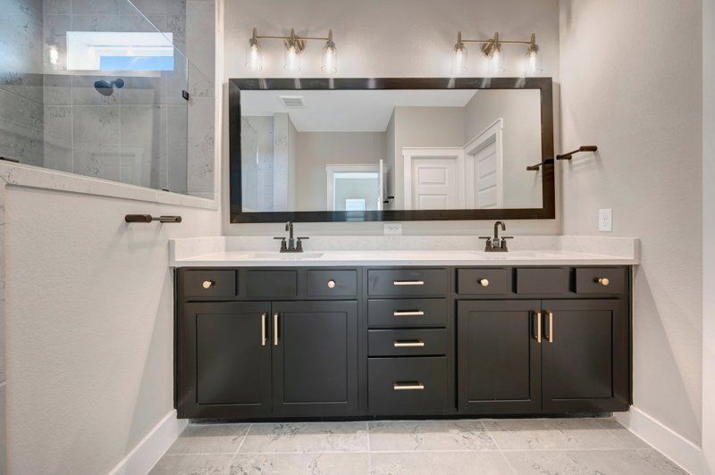 Owner's Bath