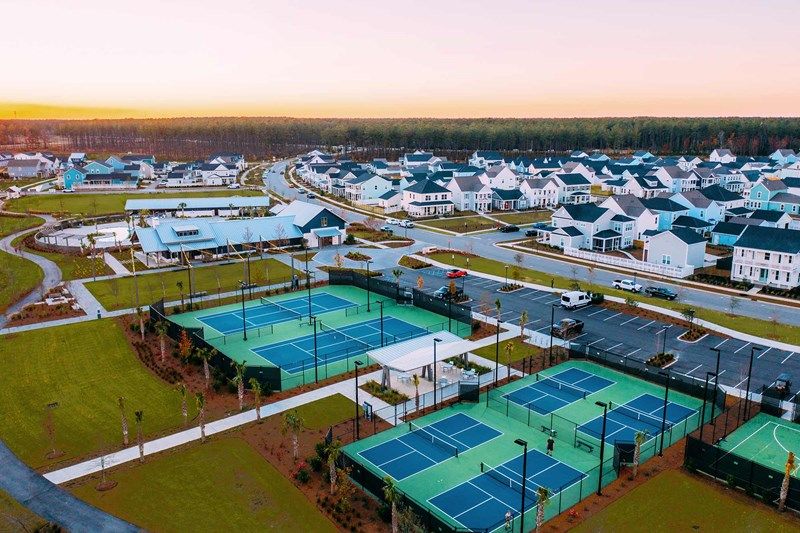 casa en Nexton - Midtown - The Village Collection por David Weekley Homes