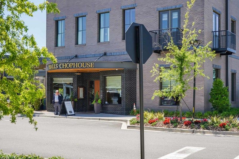 Halls Chophouse