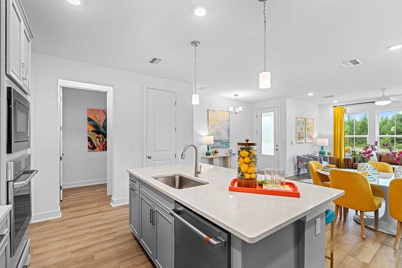 The Crestmark - Kitchen