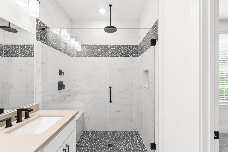 The Melton - Owner's Bath