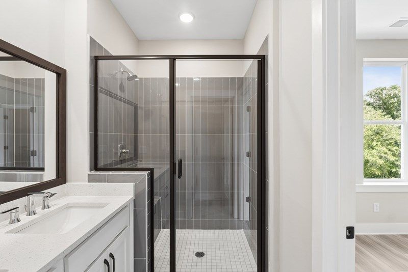 The Murphey - The Murphey - Owner's Bath