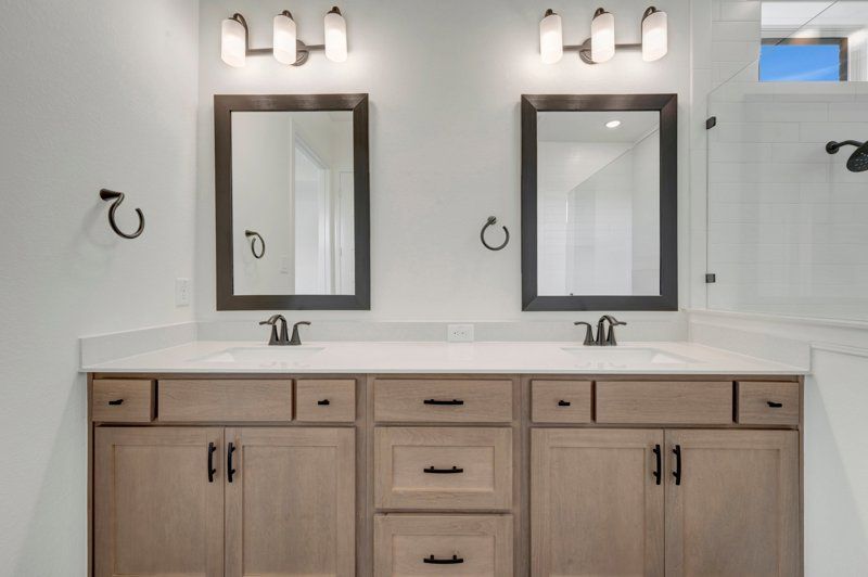 Owner's Bath