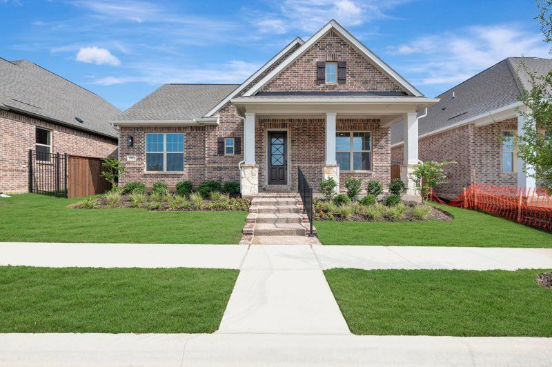 Chasewood - Elements at Viridian - Traditional Series: Arlington, Texas - David Weekley Homes