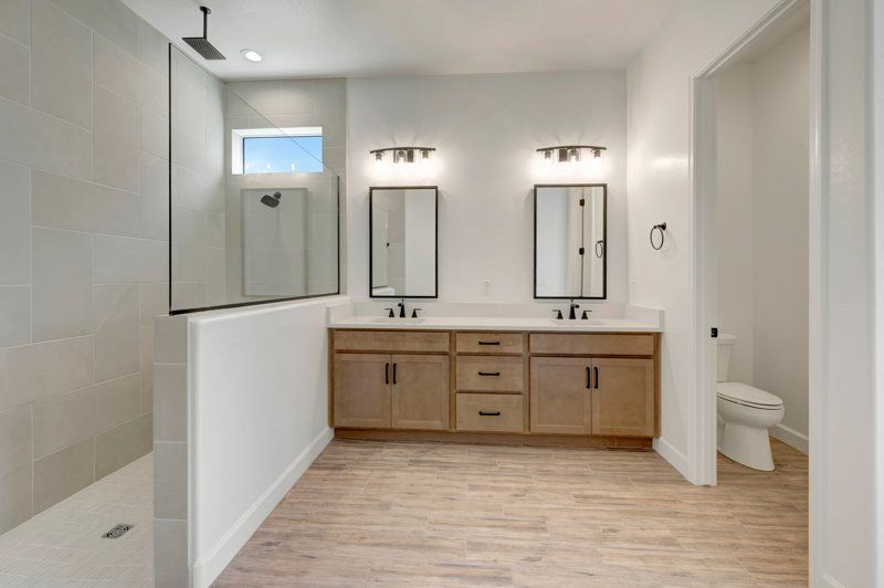 Owner's Bath