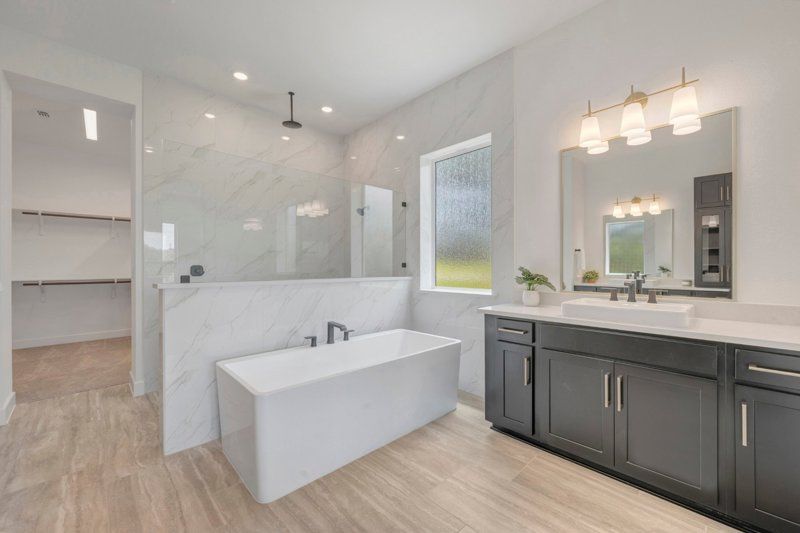 Owner's Bath
