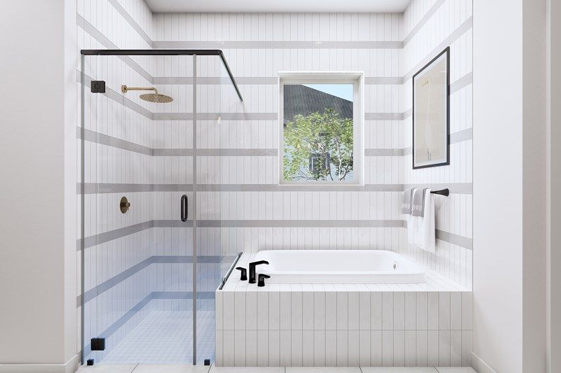 The Carrollton - Owner's Bath