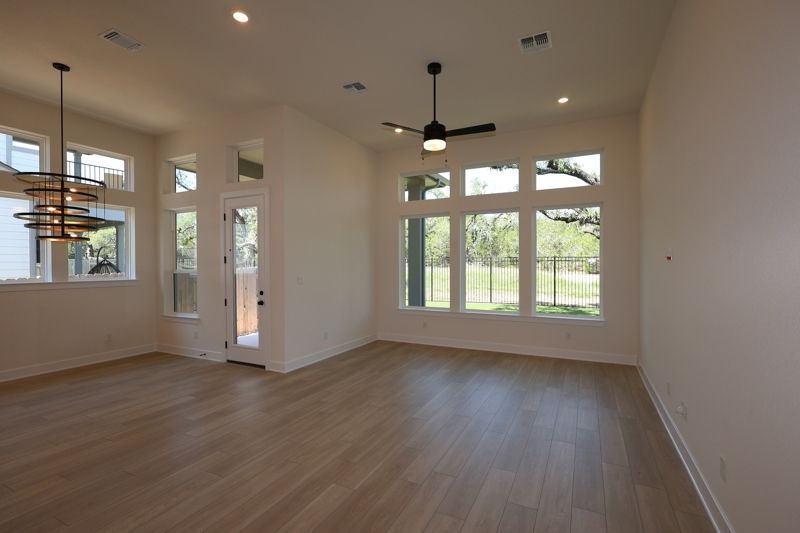 Headwaters 50' - Executive Series - Dripping Springs, TX