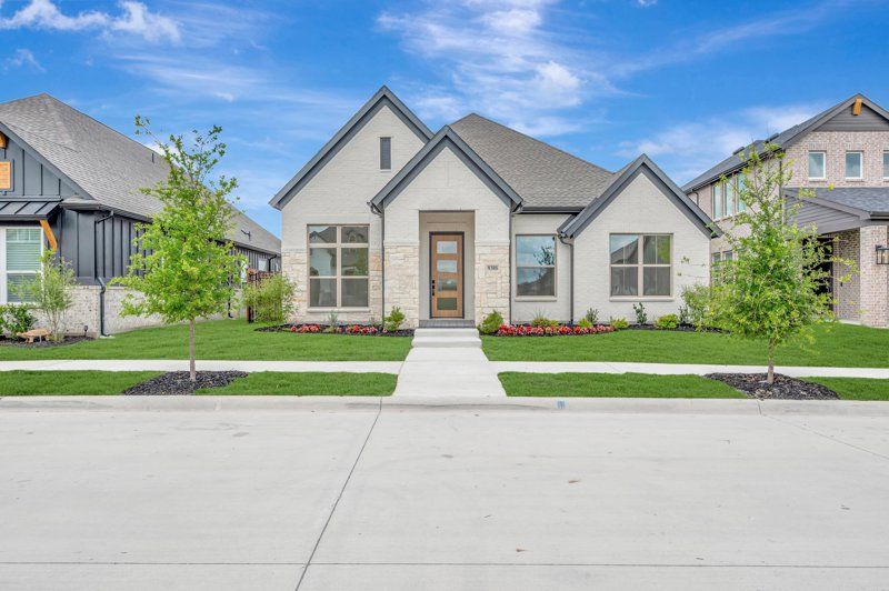 Bassett - Talia - Garden Series: Forney, Texas - David Weekley Homes
