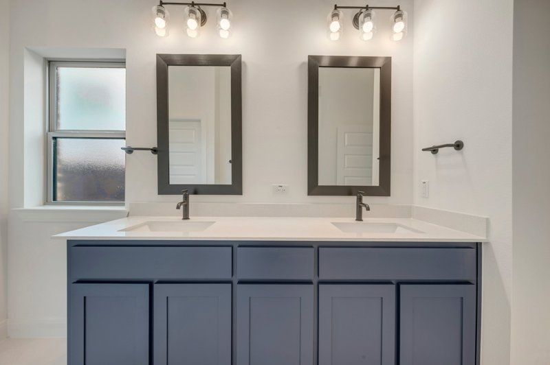 Owner's Bath