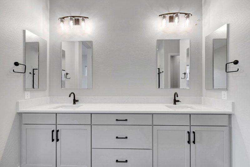 Owner's Bath