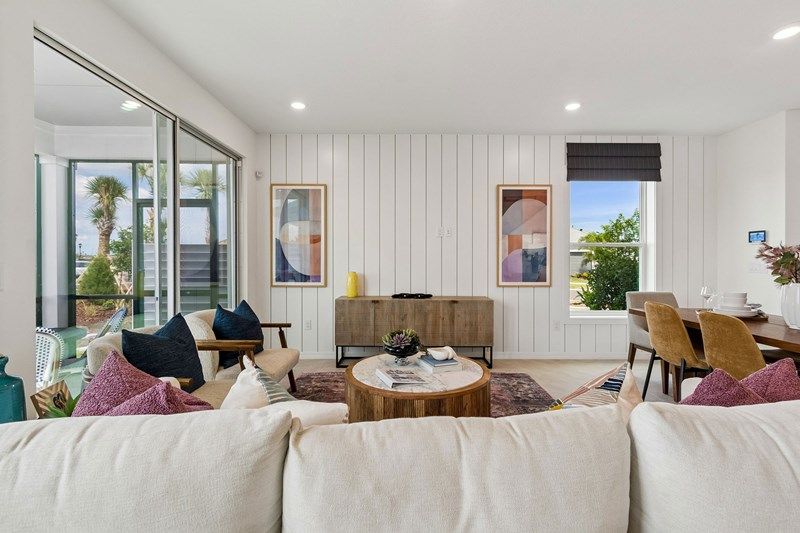 The Creekbend - Family Room