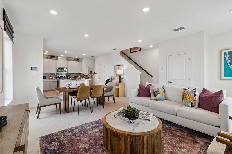The Creekbend - Family Room