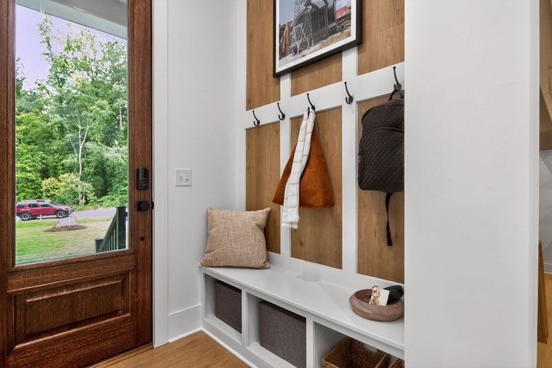 The Oakcroft - Mudroom