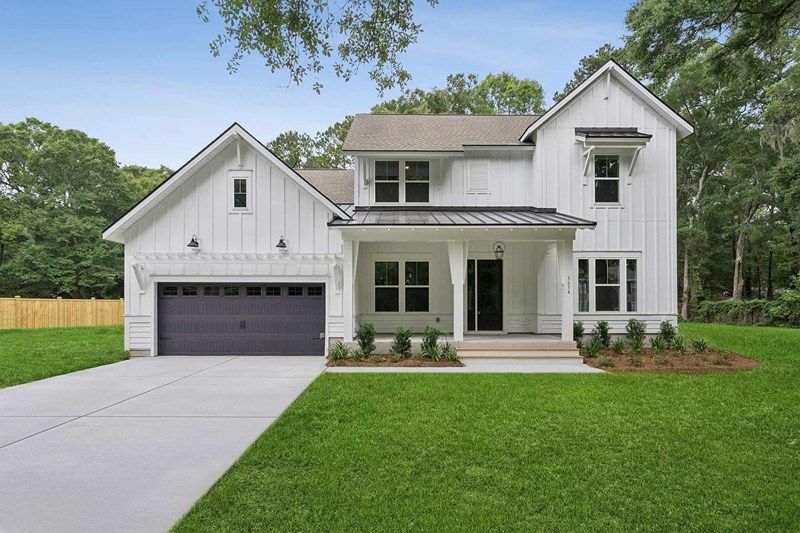 Discover Series- Signature - Front Exterior