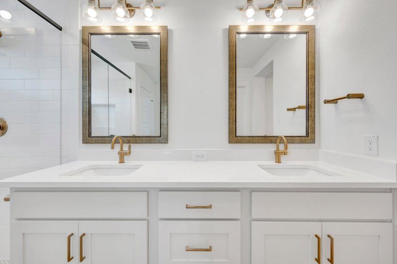 Owner's Bath