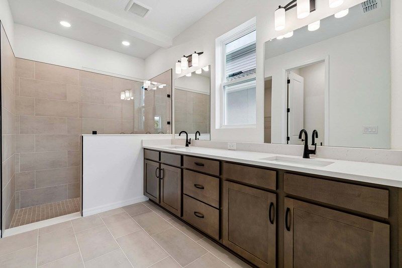 The Collins - Owner's Bath