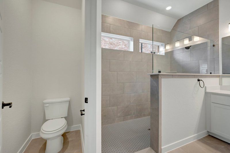 Owner's Bath