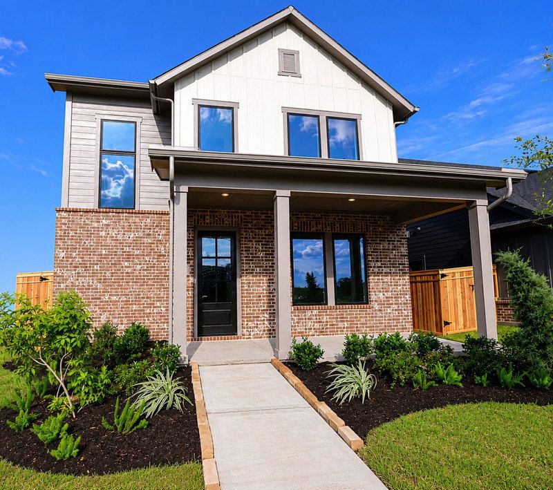 Benefield - Sienna - Landmark Row Collection: Missouri City, Texas - David Weekley Homes