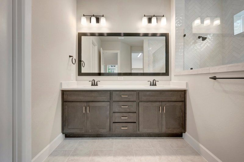 Owner's Bath