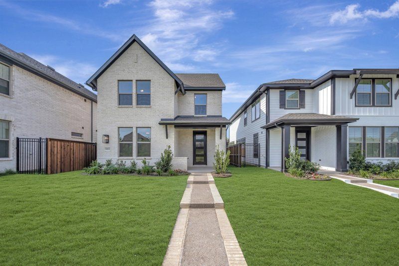 1012 Almond Blossom Circle