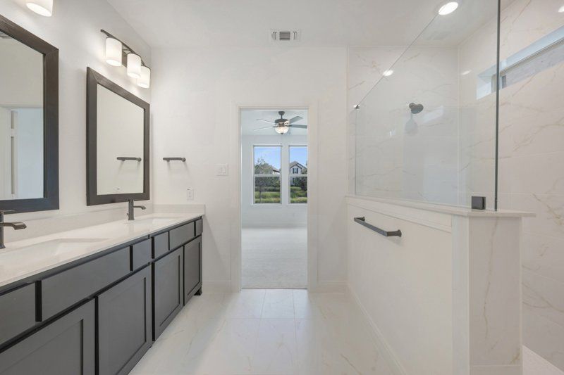 Owner's Bath