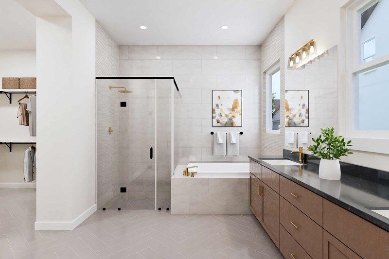 The Heartstone - Owner's Bath