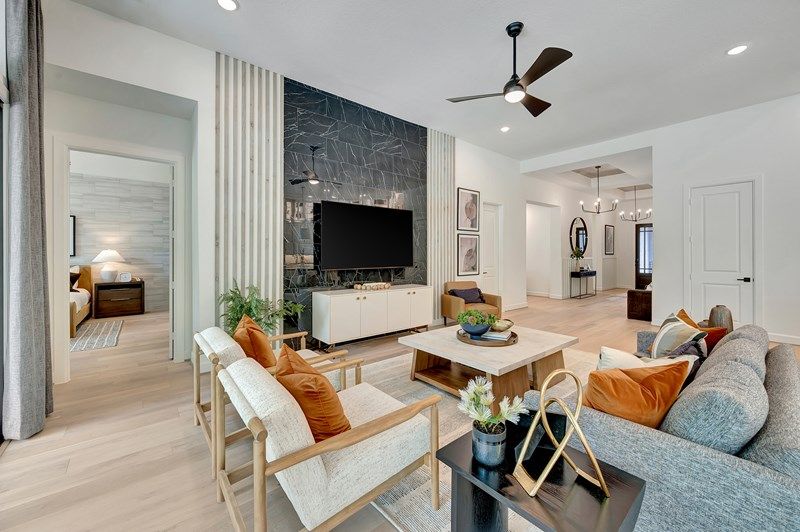 The Cassandra - Family Room