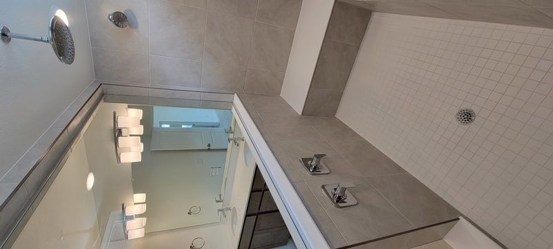 Owner's Bath