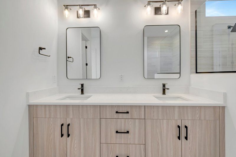 Owner's Bath