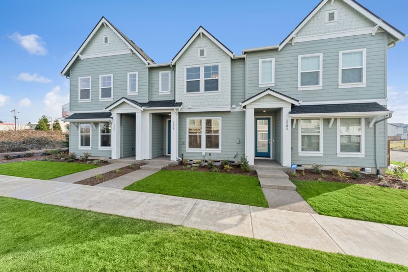 Keniworth - Reed's Crossing - The Bridges Series: Hillsboro, Oregon - David Weekley Homes