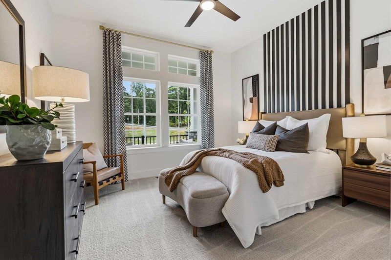 The Taft Basement - Bedroom