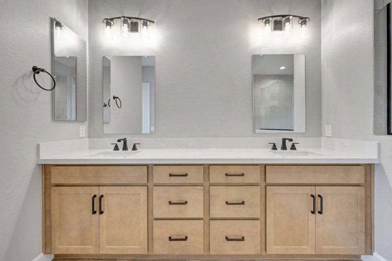 Owner's Bath