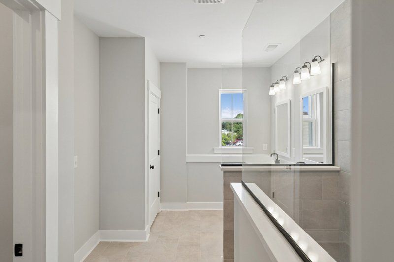 Owner's Bath