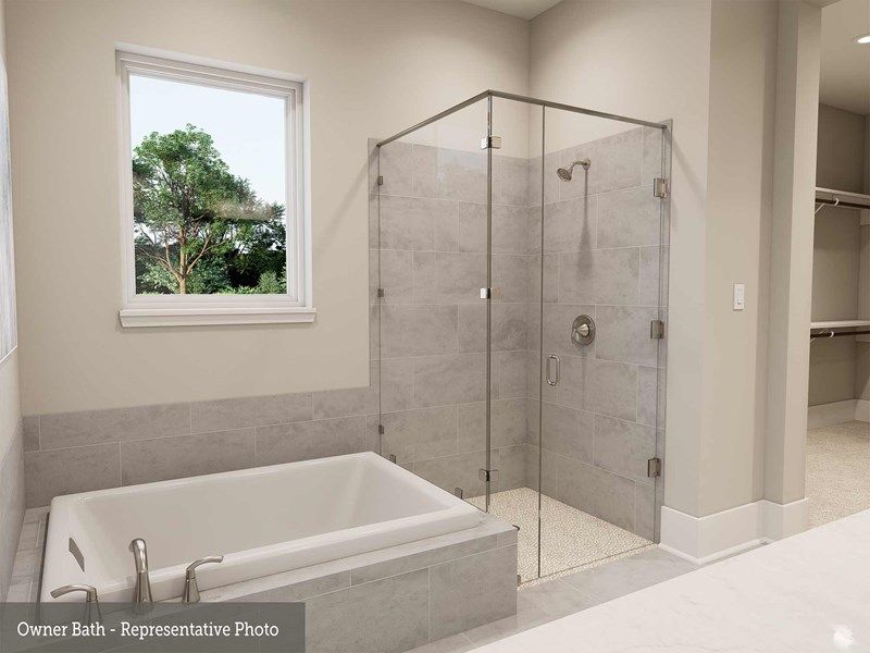 The Bridgeway - Owner's Bath