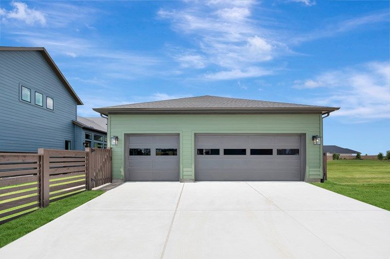 The Crowson - Exterior Rear