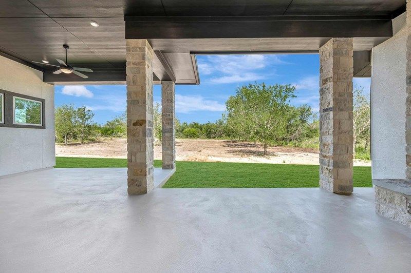 The Maidstone - Outdoor Living
